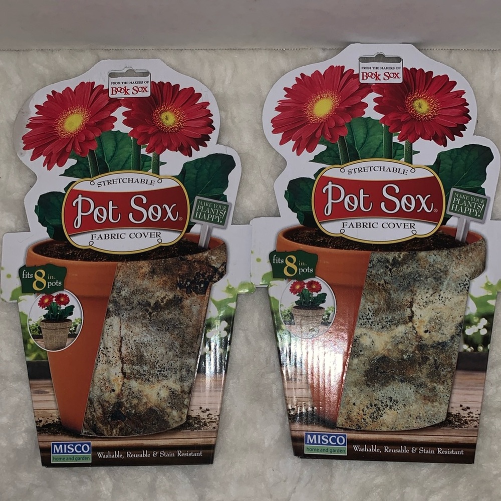 Stretchable pot sox fabric cover. Washable, reusable & stain resistant, fits 8”